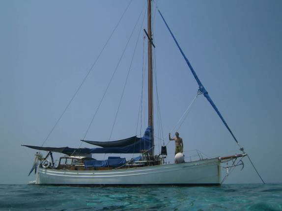 A bordo do Rob, nossa casa nesses 3 dias velejando pela grande barreira de corais de Belize